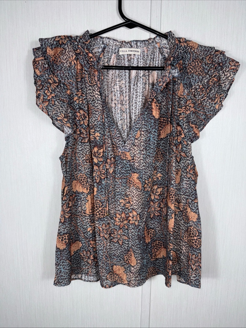 Ulla Johnson lightweight Women's Ruffle Sleeve Printed Blouse in Tan and Gray